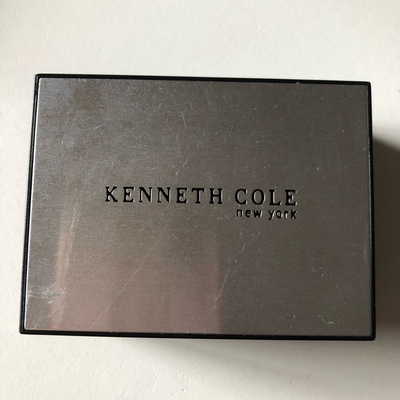 Kenneth Cole Cuff Links - Picture 3 of 3